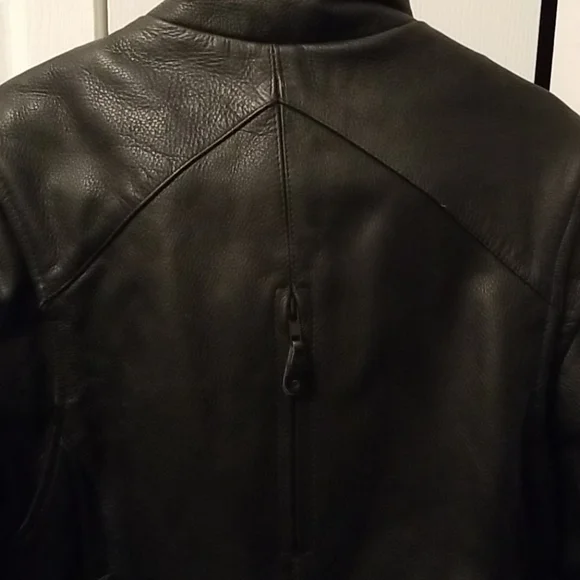 Women's leather motorcycle jacket - Picture 7 of 16